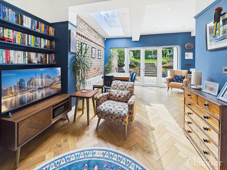 147 Sandown Road