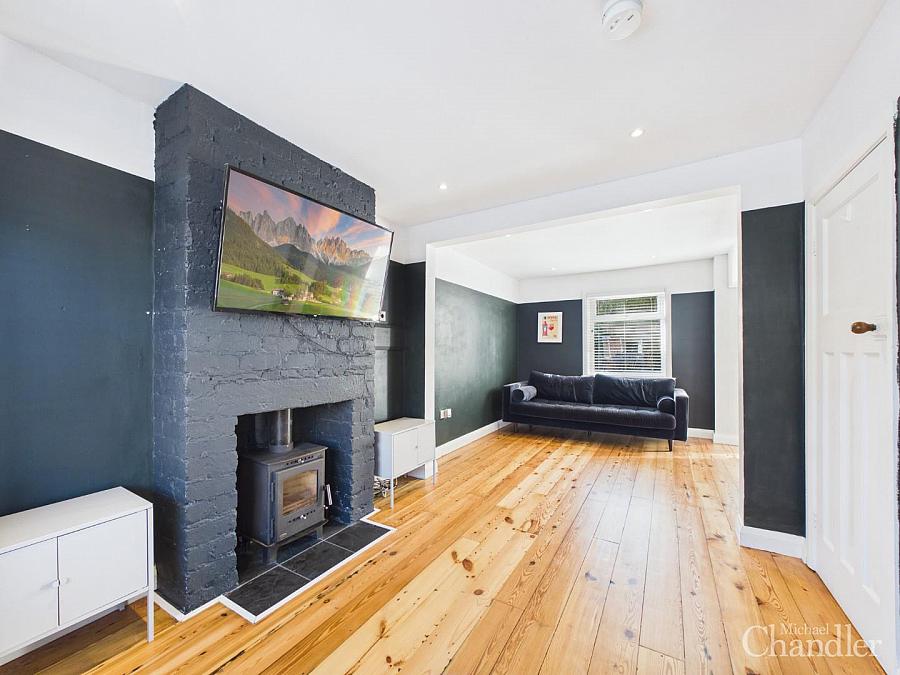 45 Ravenhill Gardens