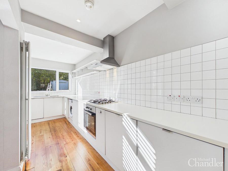 45 Ravenhill Gardens