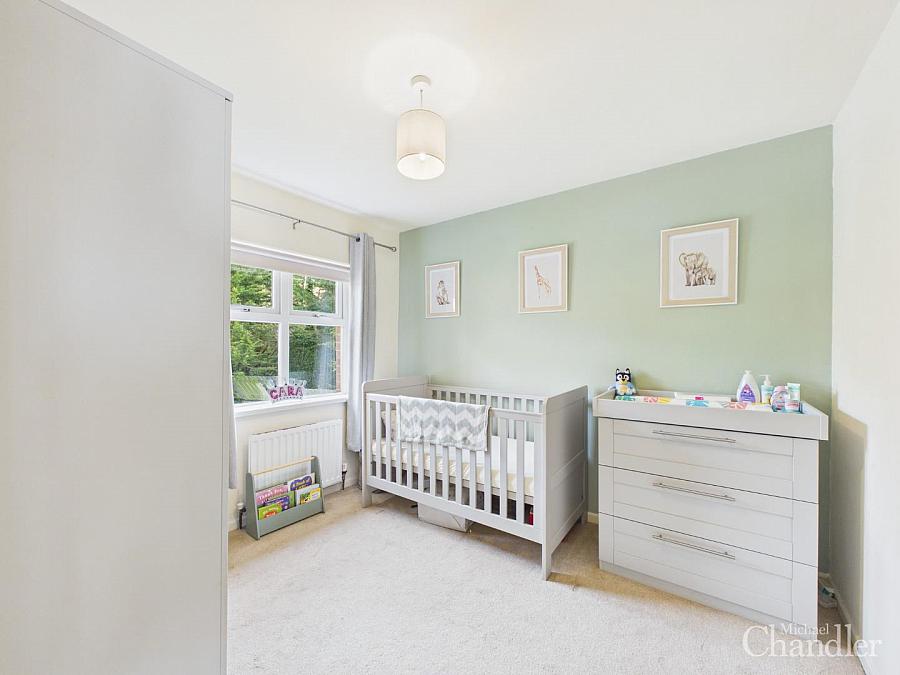 4 Windermere Crescent