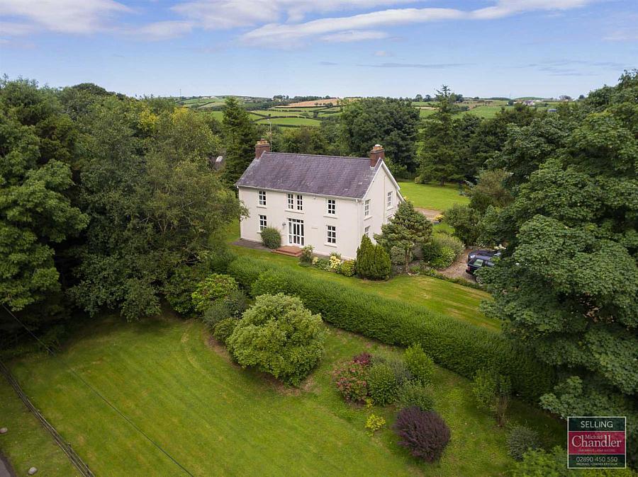 Stonesfield Cottage, 8 Drumalig Road