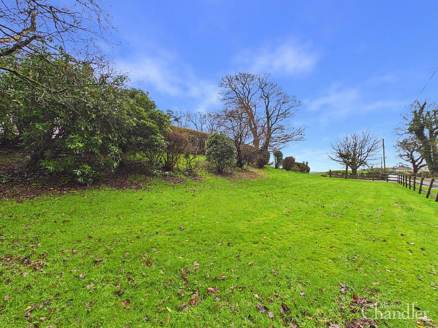 Stonesfield Cottage, 8 Drumalig Road