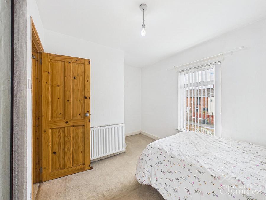 21 Parkgate Crescent