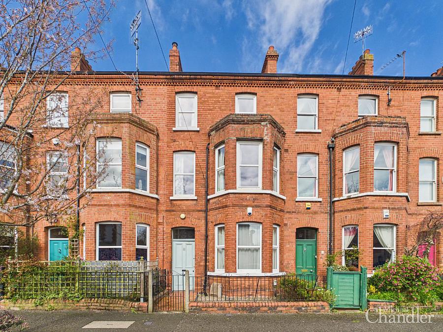 38 College Park Avenue