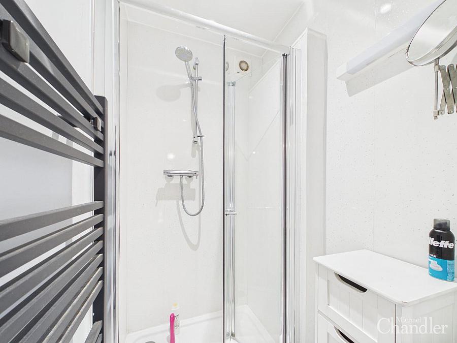 38 College Park Avenue