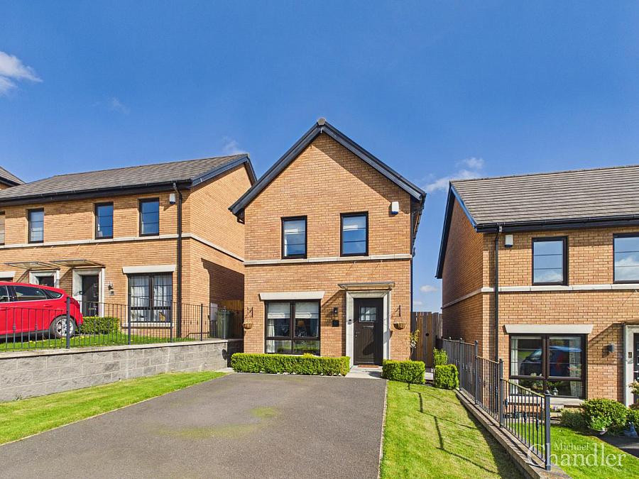 17 Ballantine Lane