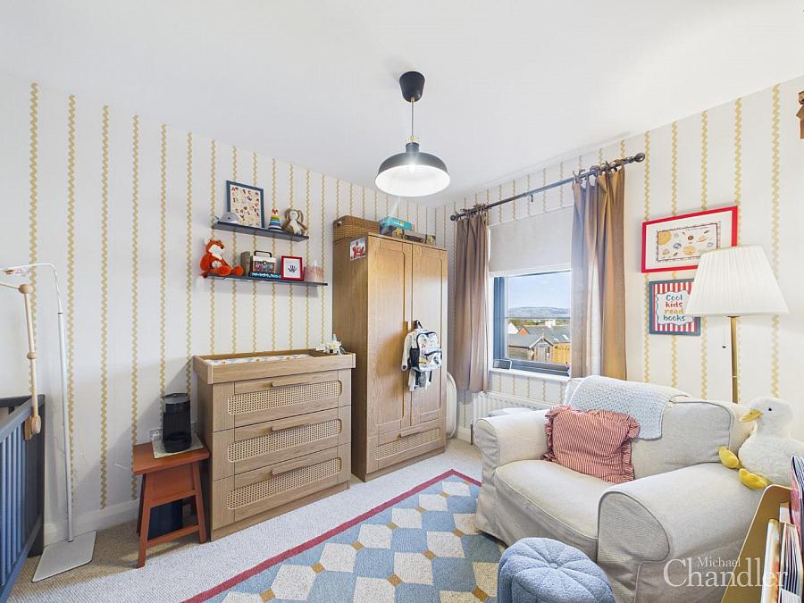 17 Ballantine Lane