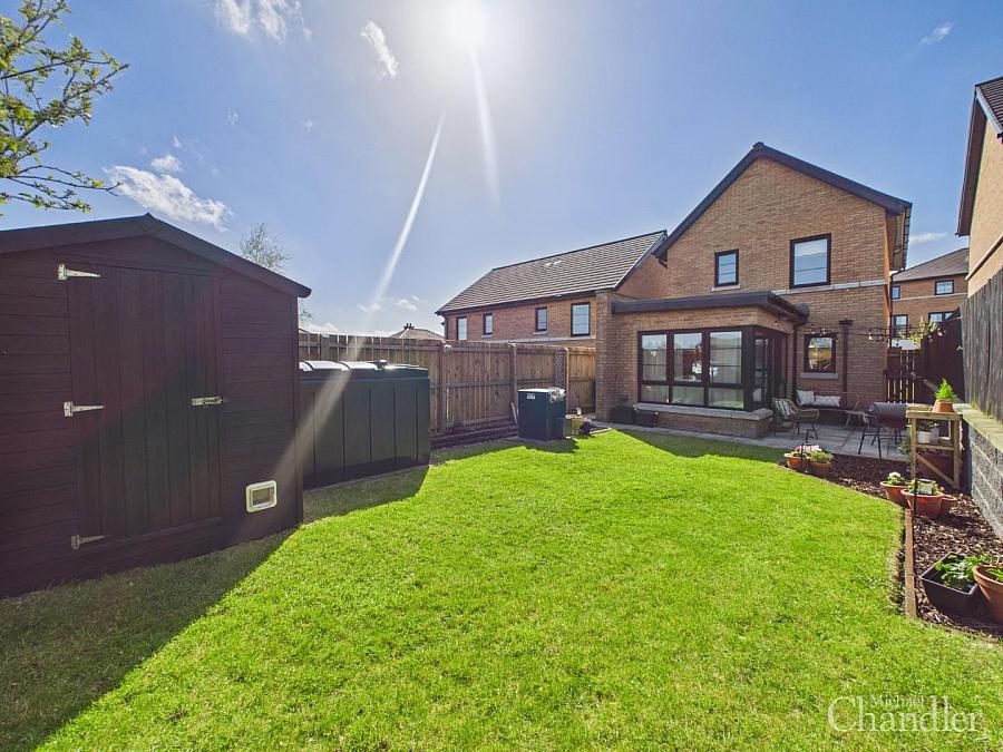 17 Ballantine Lane
