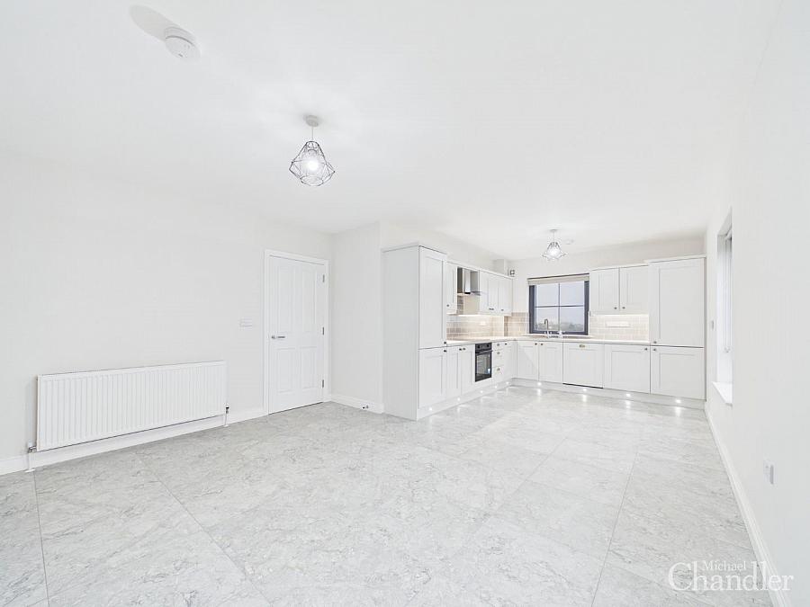 Apt 25 Little Enler Green