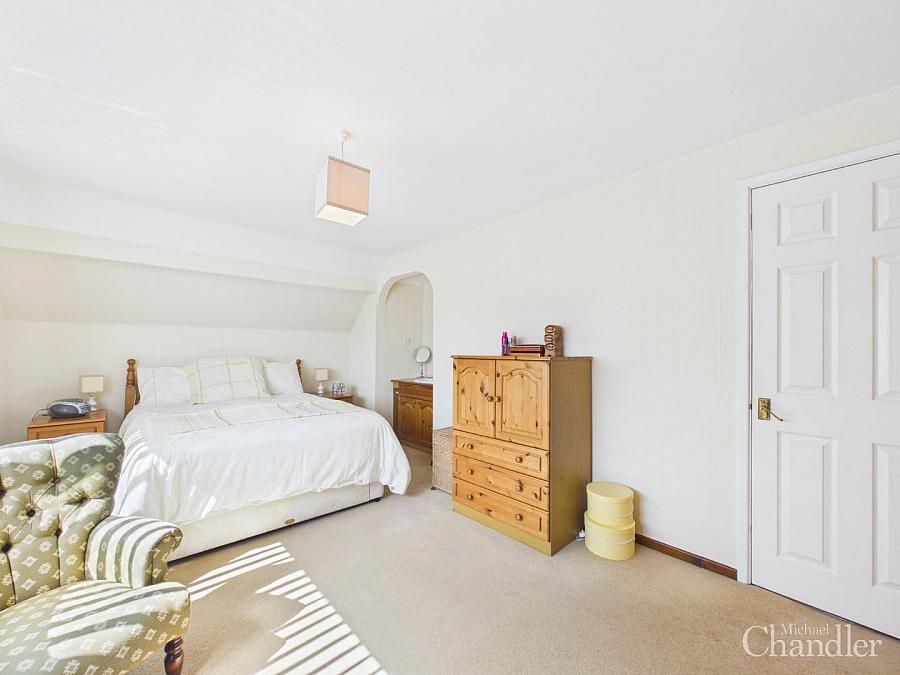 31 Hillsborough Road