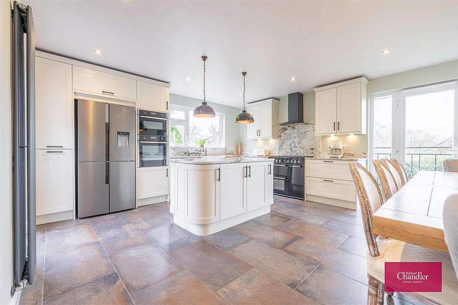 26 Beechill Park Avenue