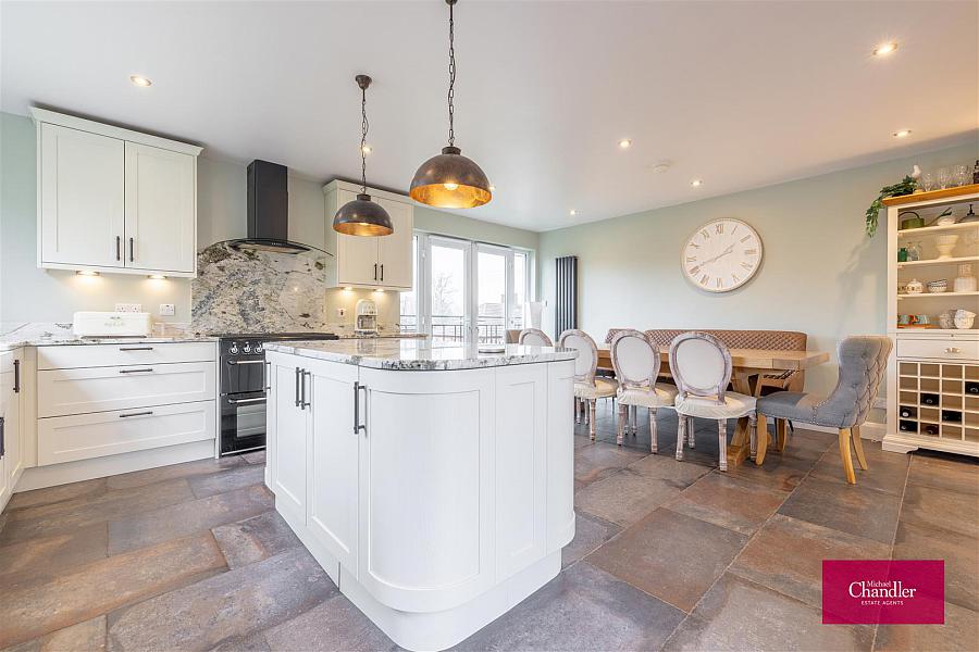 26 Beechill Park Avenue