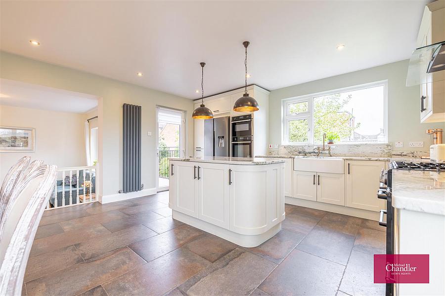 26 Beechill Park Avenue