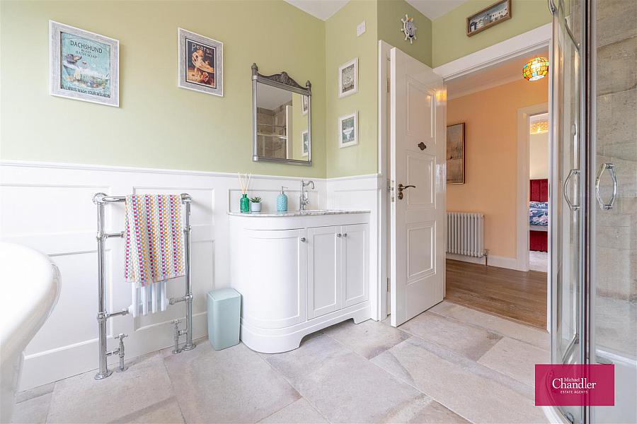 26 Beechill Park Avenue