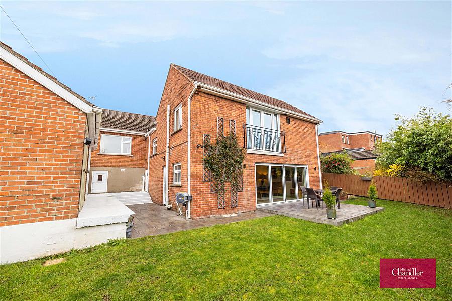 26 Beechill Park Avenue