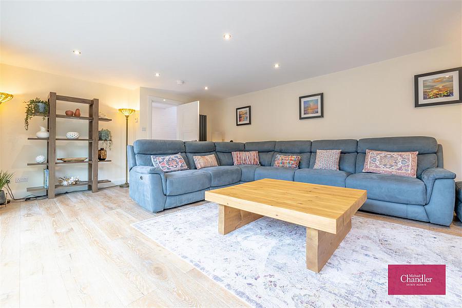 26 Beechill Park Avenue