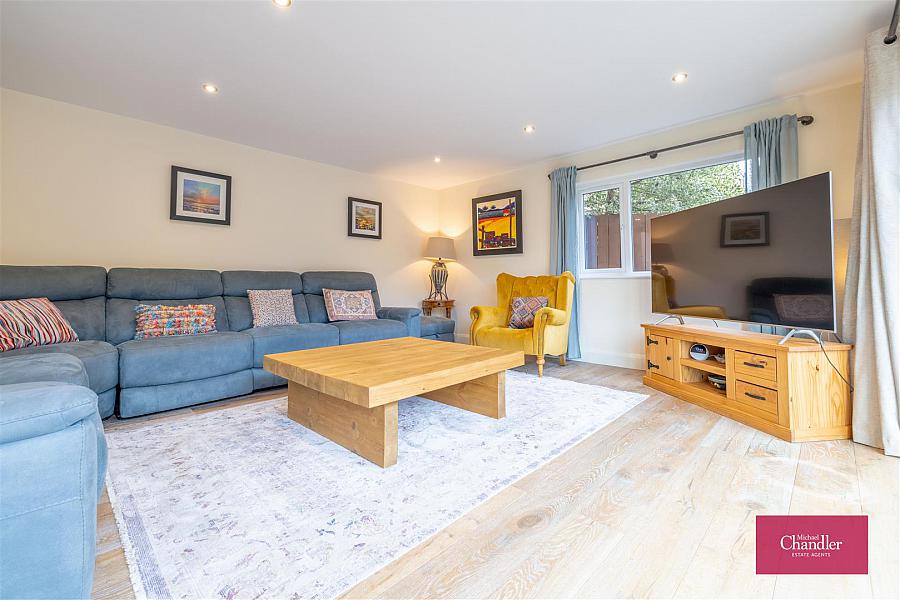 26 Beechill Park Avenue