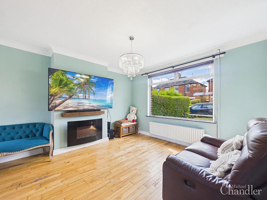 58 Ravenhill Gardens