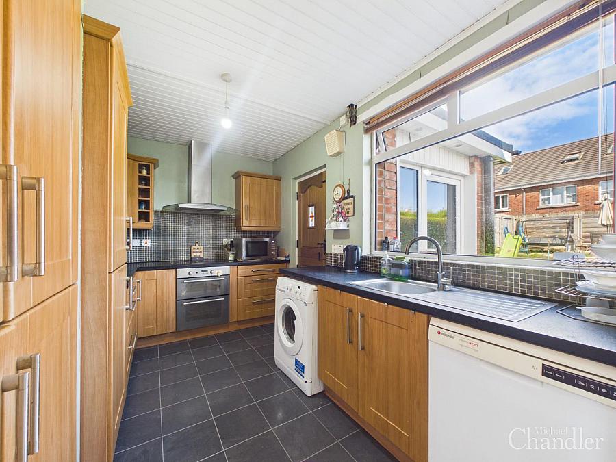 58 Ravenhill Gardens