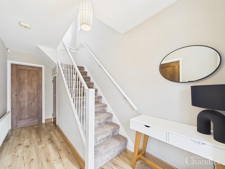 56 Alveston Park