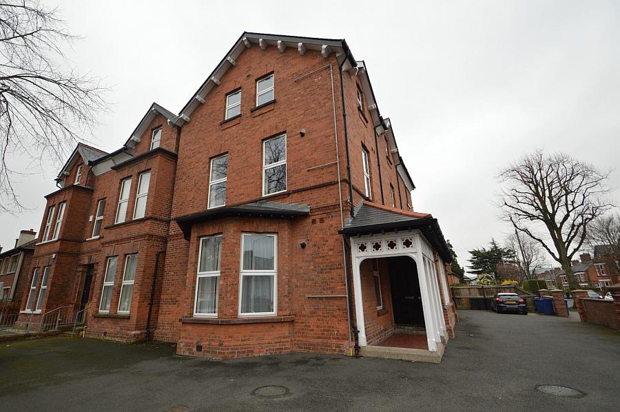 Apt 4 364 Ormeau Road