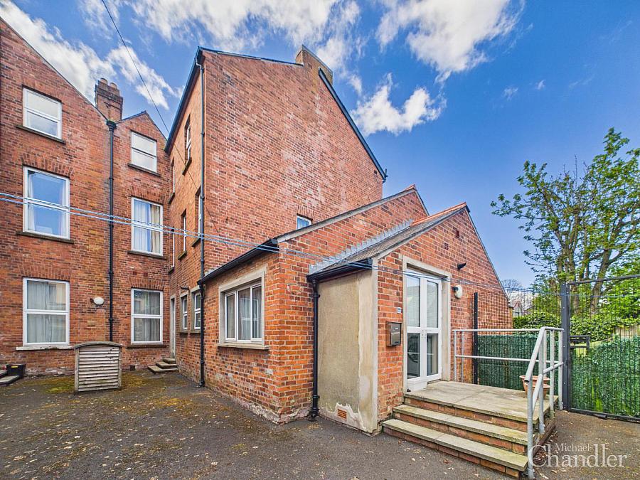 Apt 4 364 Ormeau Road