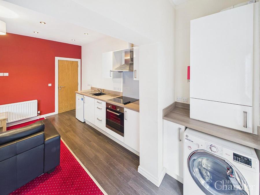 Apt 4 364 Ormeau Road