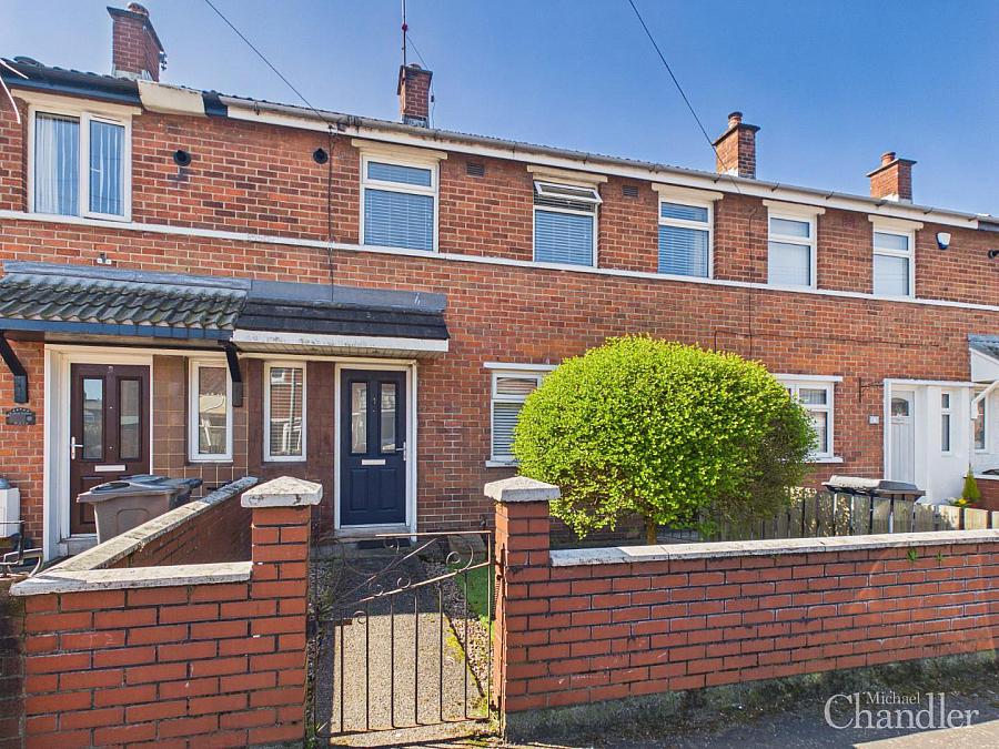 4 Lisavon Drive