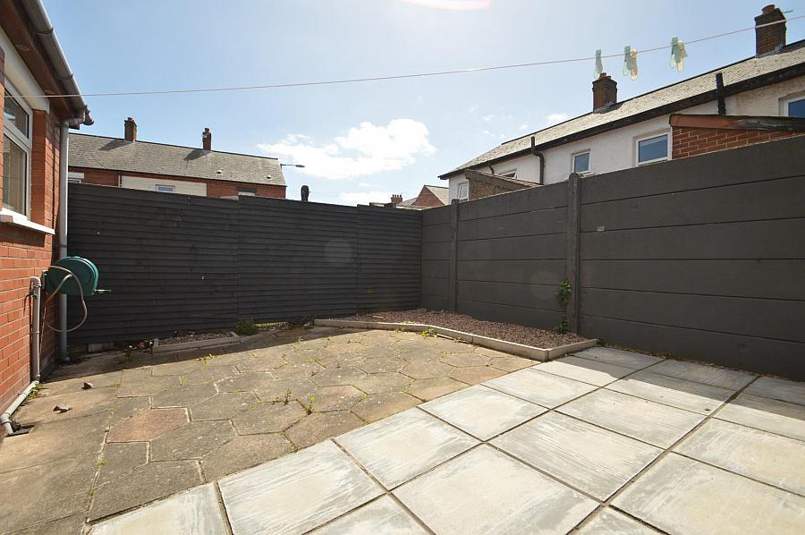 4 Lisavon Drive