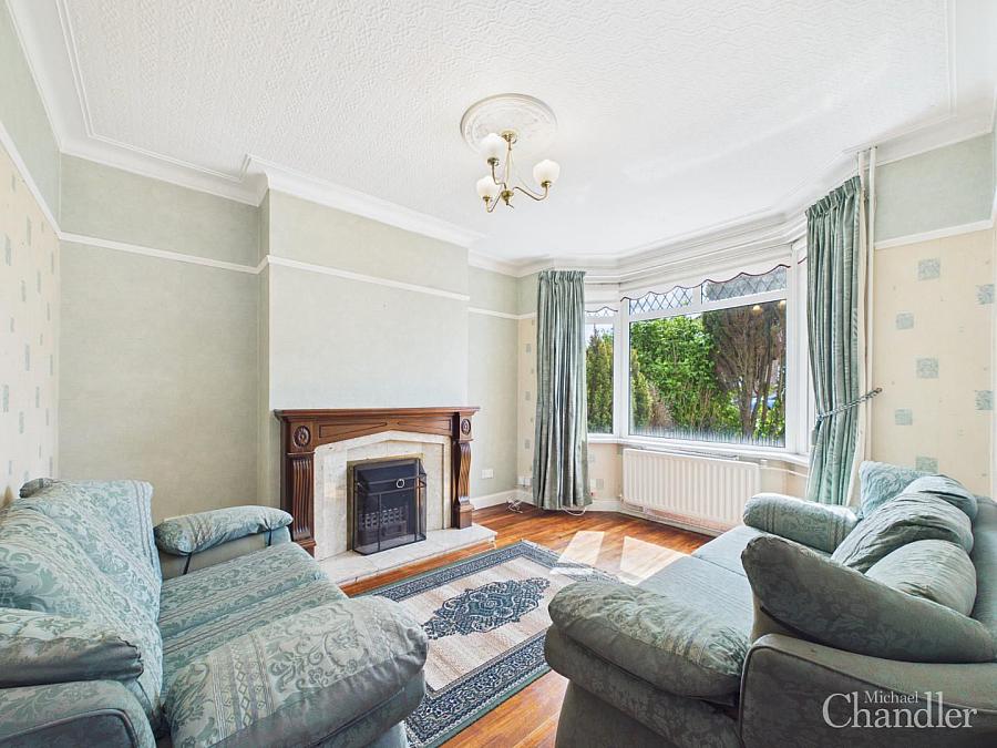 46 Newton Park