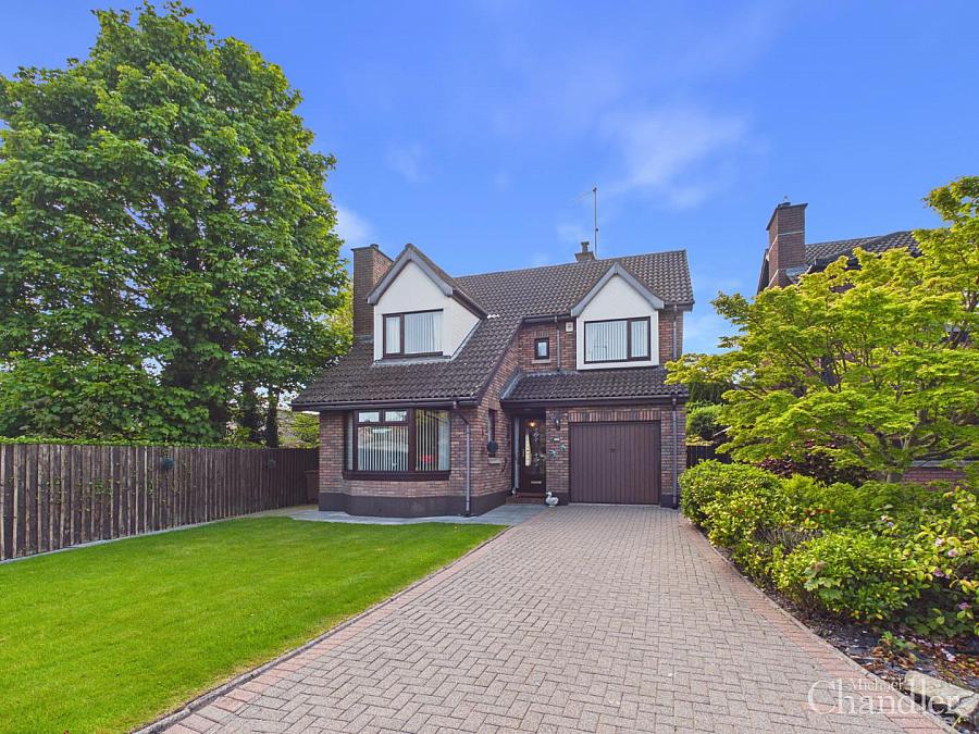 30 Beechwood Grove