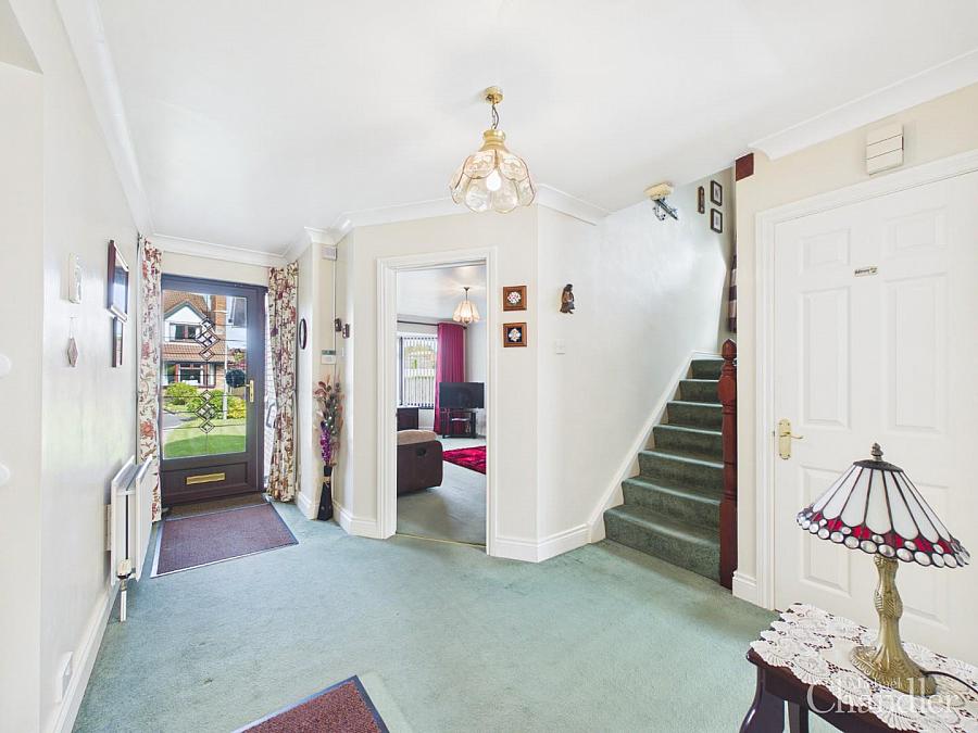 30 Beechwood Grove