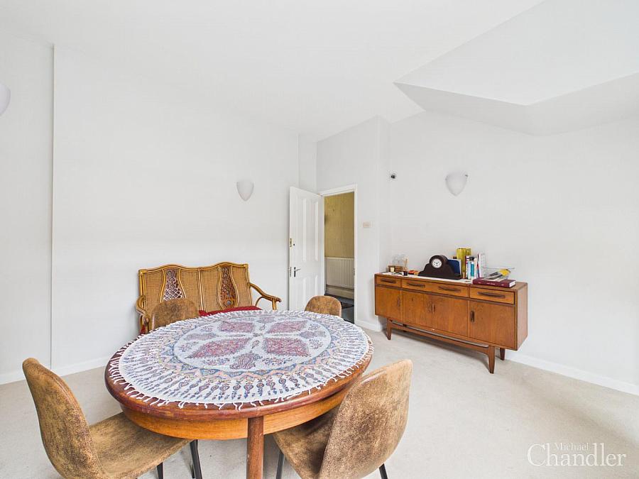 31 South Parade