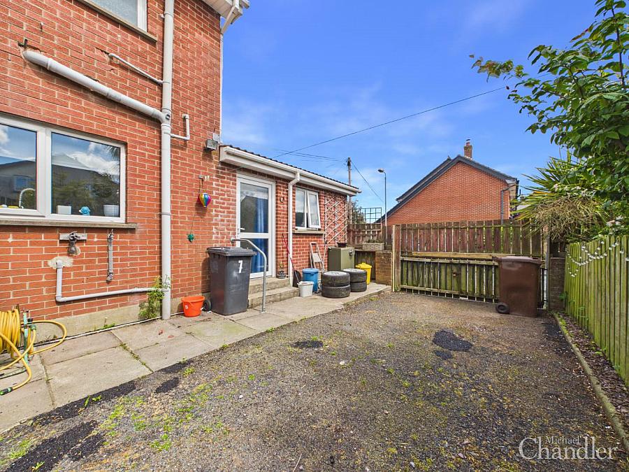 7 Marlodge Drive