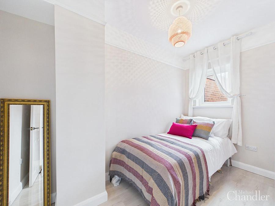 17 Raby Street