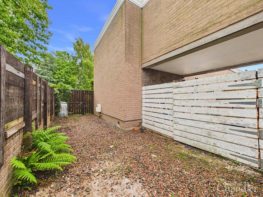 29 Kinross Avenue