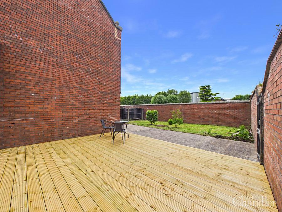 285 Albertbridge Road