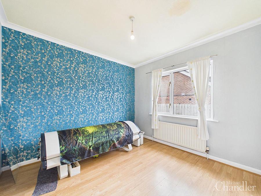 27 Hillsborough Road