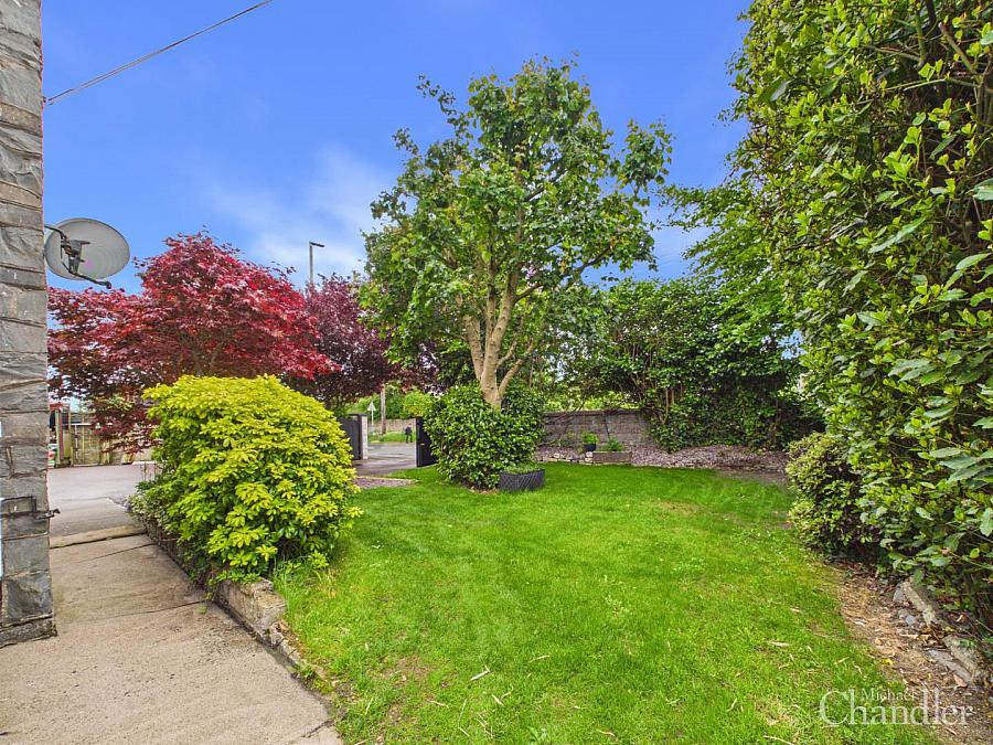 27 Hillsborough Road