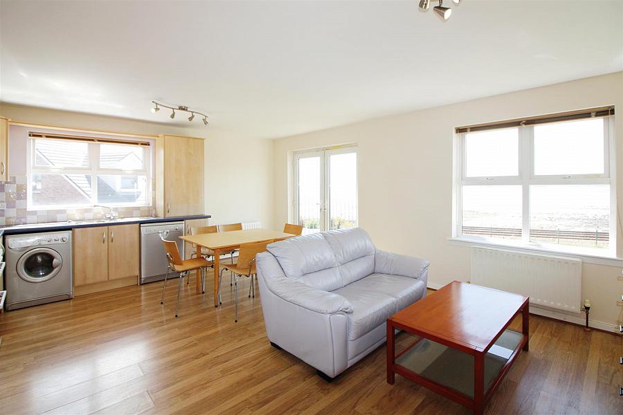14d Loughview Village