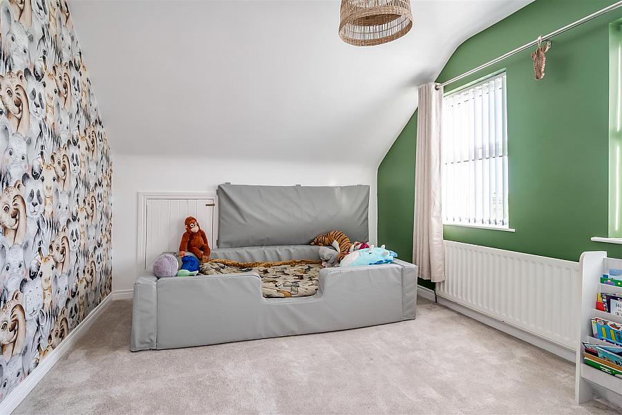 32a Crumlin Road