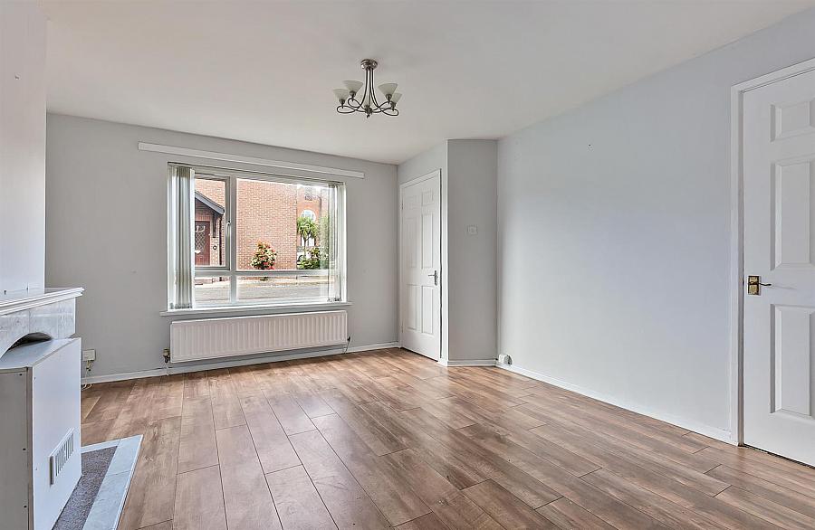 39 Chichester Gardens