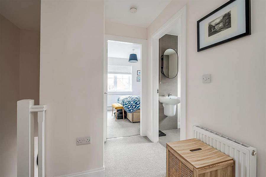 29 Sir Richard Wallace Gardens