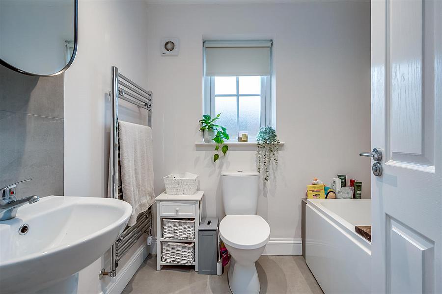 29 Sir Richard Wallace Gardens