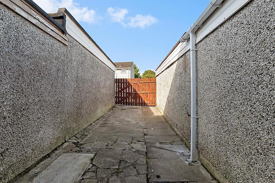 8 Ashgrove