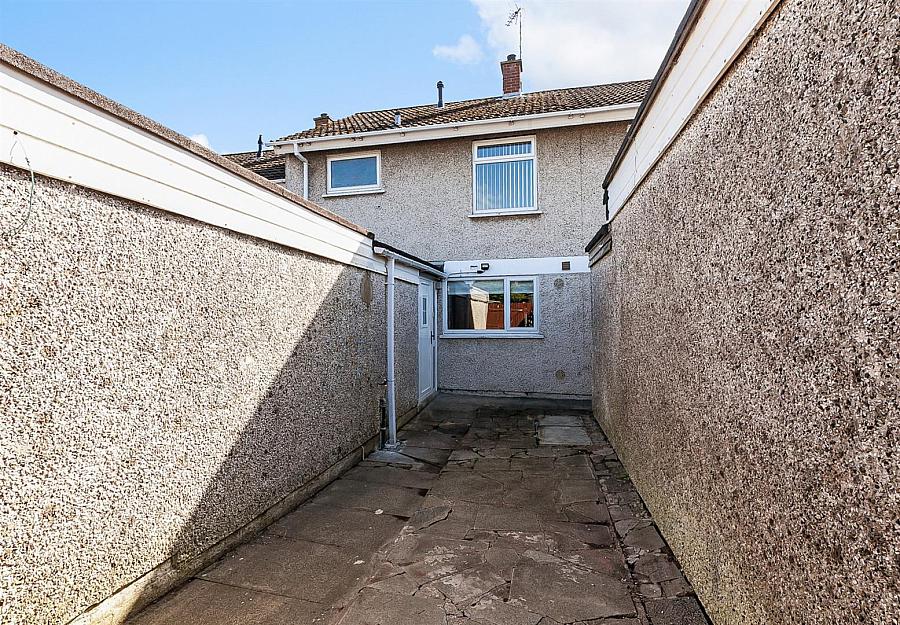 8 Ashgrove