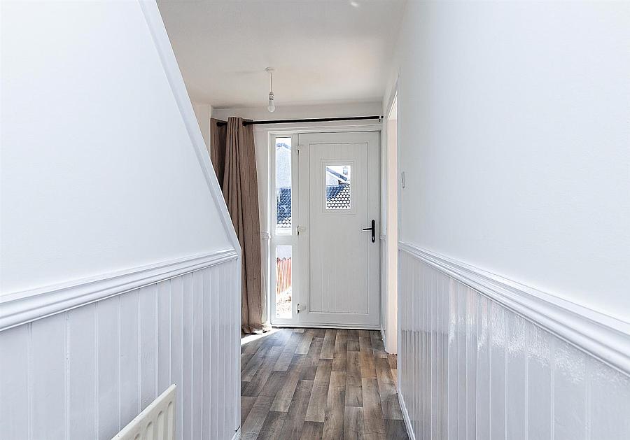 8 Ashgrove