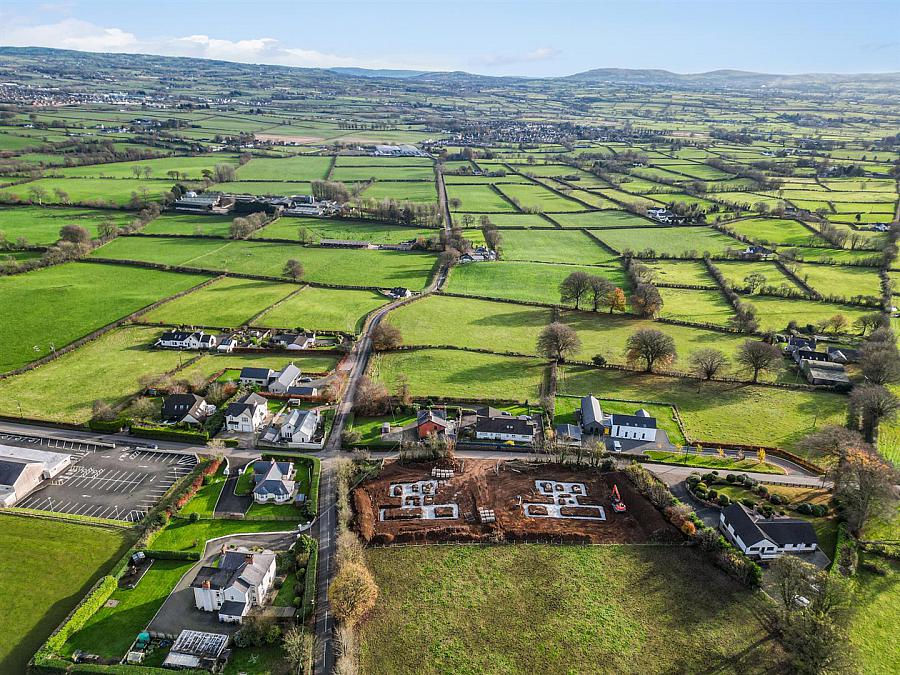Site 2 Between 7 Holestone Road & 2 Moyra Road Site 2 Between 7 Holestone Road & 2 Moyra Road