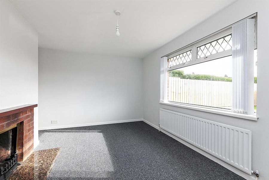4 Twinburn Park