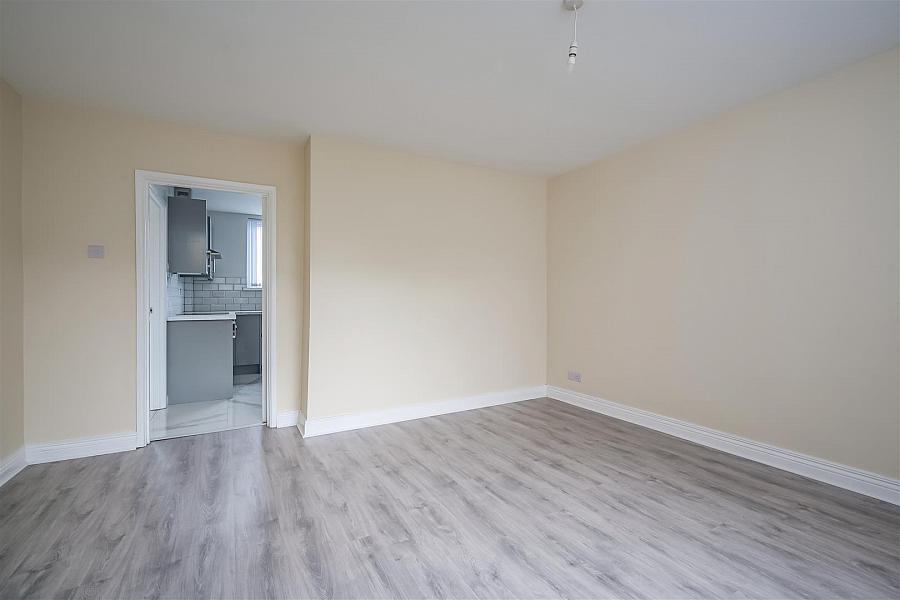 71 Ballyfore Road